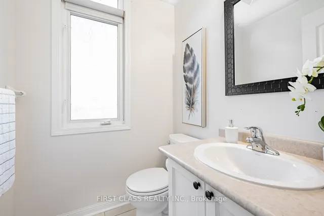 Additional property image - 78 Carr St Unit 25