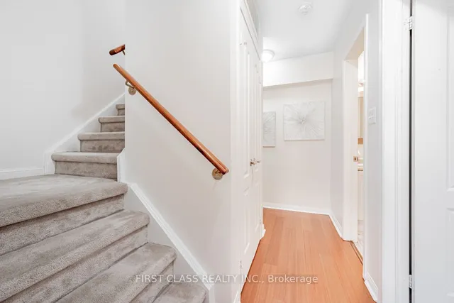 Additional property image - 78 Carr St Unit 25