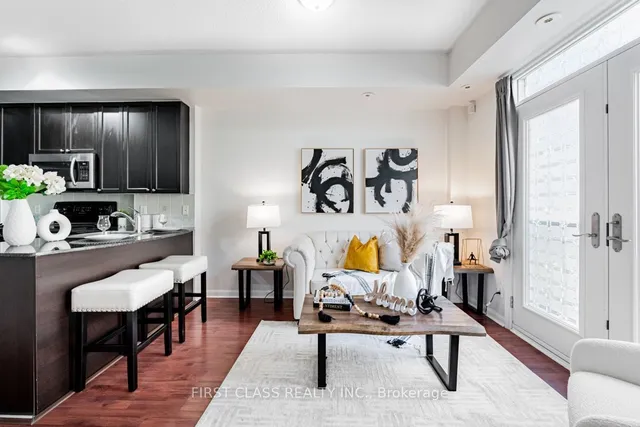 Additional property image - 78 Carr St Unit 25