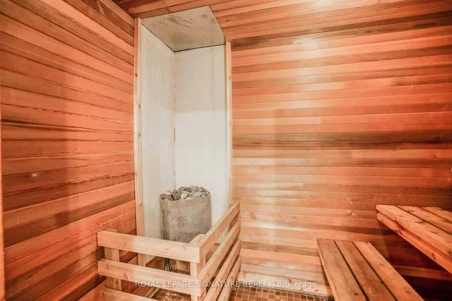 Additional property image - 720 Spadina Ave Unit 709