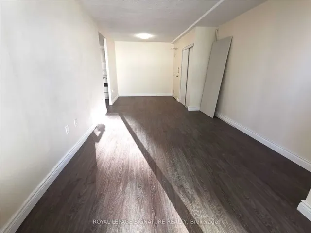 Additional property image - 720 Spadina Ave Unit 709