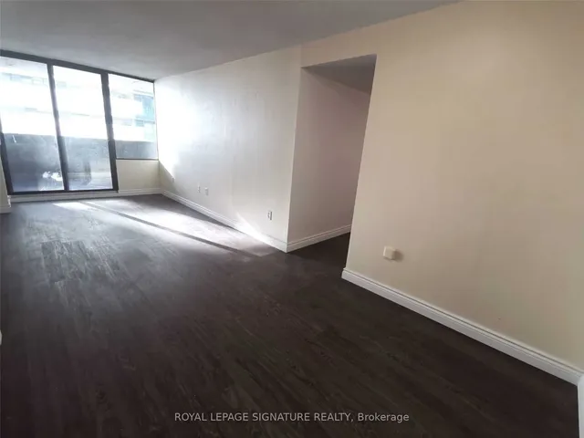 Additional property image - 720 Spadina Ave Unit 709