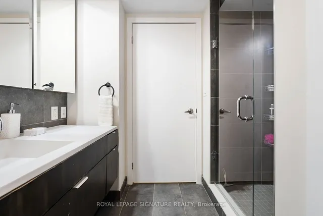 Additional property image - 508 Wellington St Unit 204
