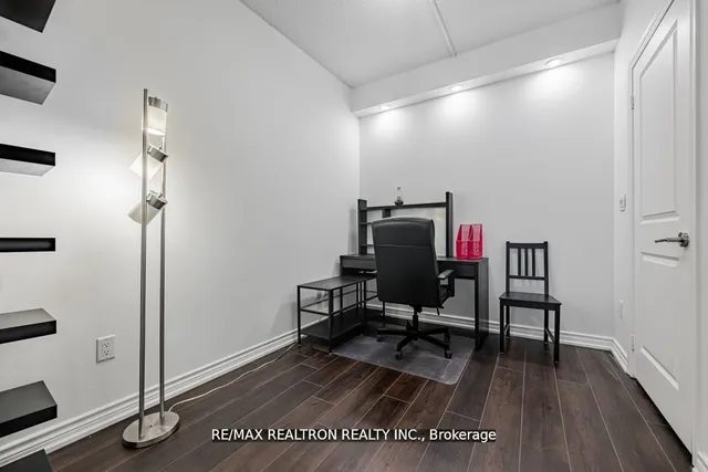 Additional property image - 386 Yonge St Unit 4508