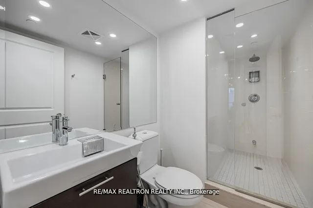 Additional property image - 386 Yonge St Unit 4508