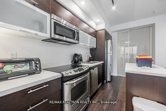 Additional property image - 386 Yonge St Unit 4508