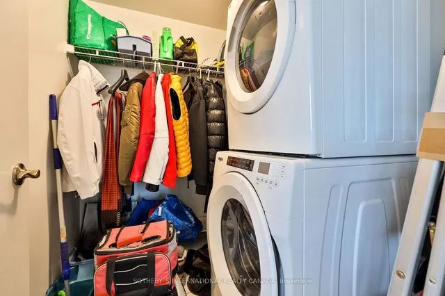 Additional property image - 8 Scollard St Unit Ph 201