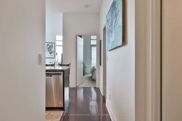 Additional property image - 8 Scollard St Unit Ph 201