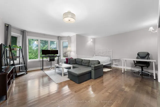 Additional property image - 3022 Bayview Ave