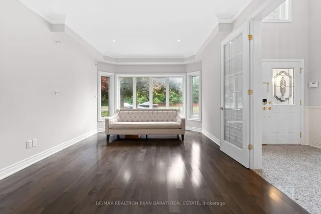 Additional property image - 3022 Bayview Ave
