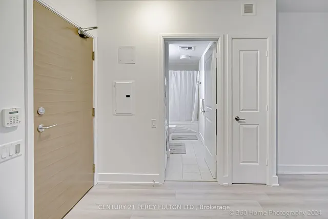 Additional property image - 23 Sheppard Ave Unit 2011