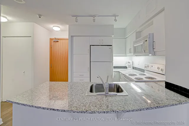 Additional property image - 33 Sheppard Ave Unit 2507