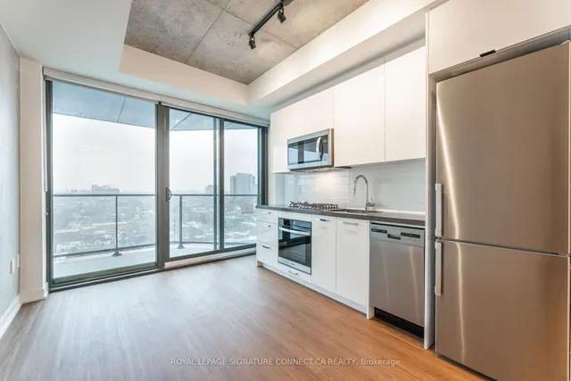 Additional property image - 195 McCaul St Unit 1415