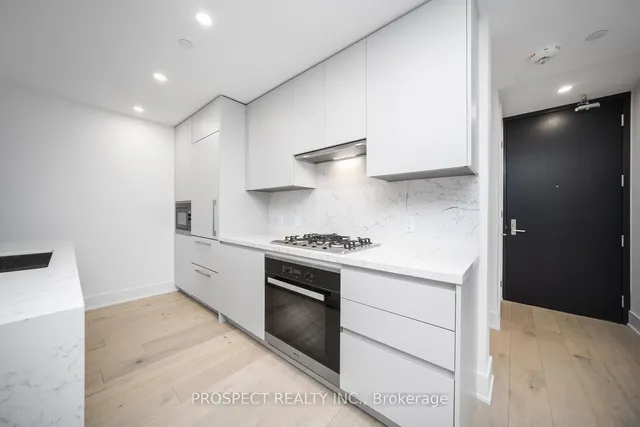 Additional property image - 346 Davenport Rd Unit 403