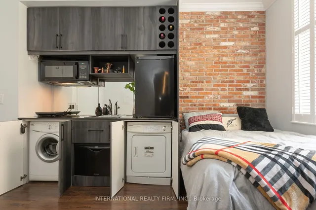 Additional property image - 1 King St Unit 617