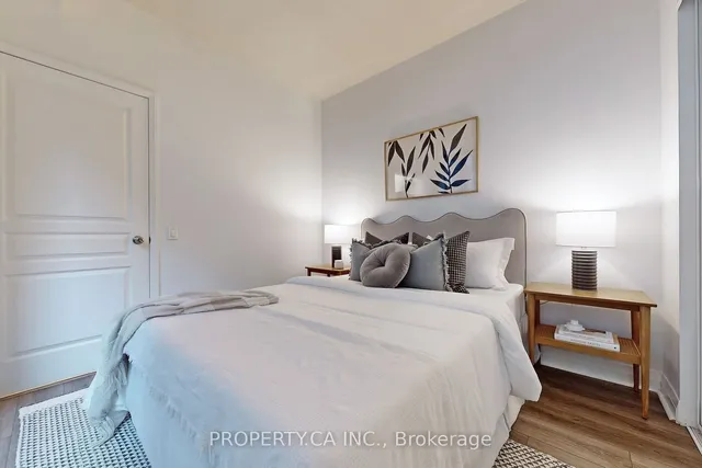 Additional property image - 1121 Bay St Unit 301