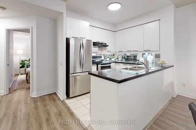 Additional property image - 1121 Bay St Unit 301