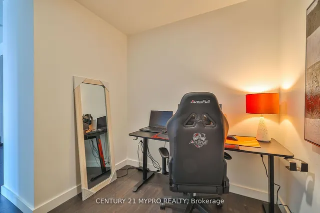 Additional property image - 95 Mcmahon Dr Unit 3706
