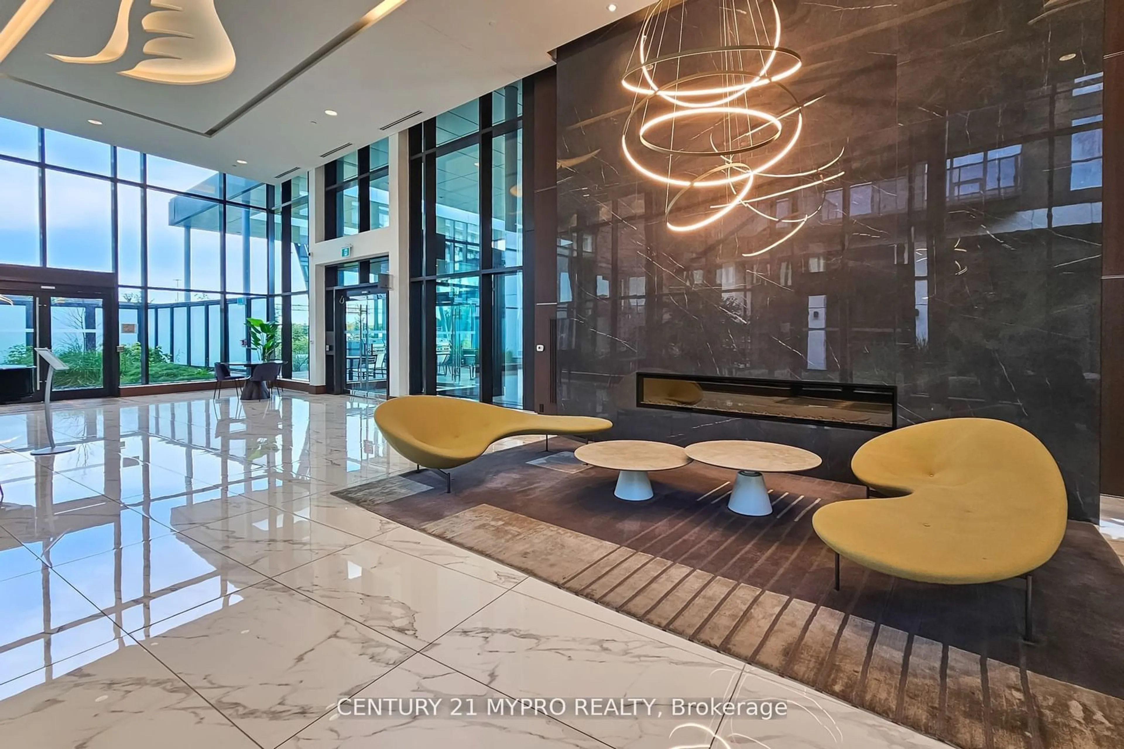 Indoor lobby, ceramic floors for 95 Mcmahon Dr #3706, Toronto Ontario M2K 0H2