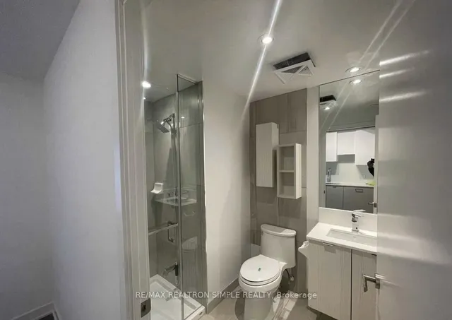 Additional property image - 195 Redpath Ave Unit 702