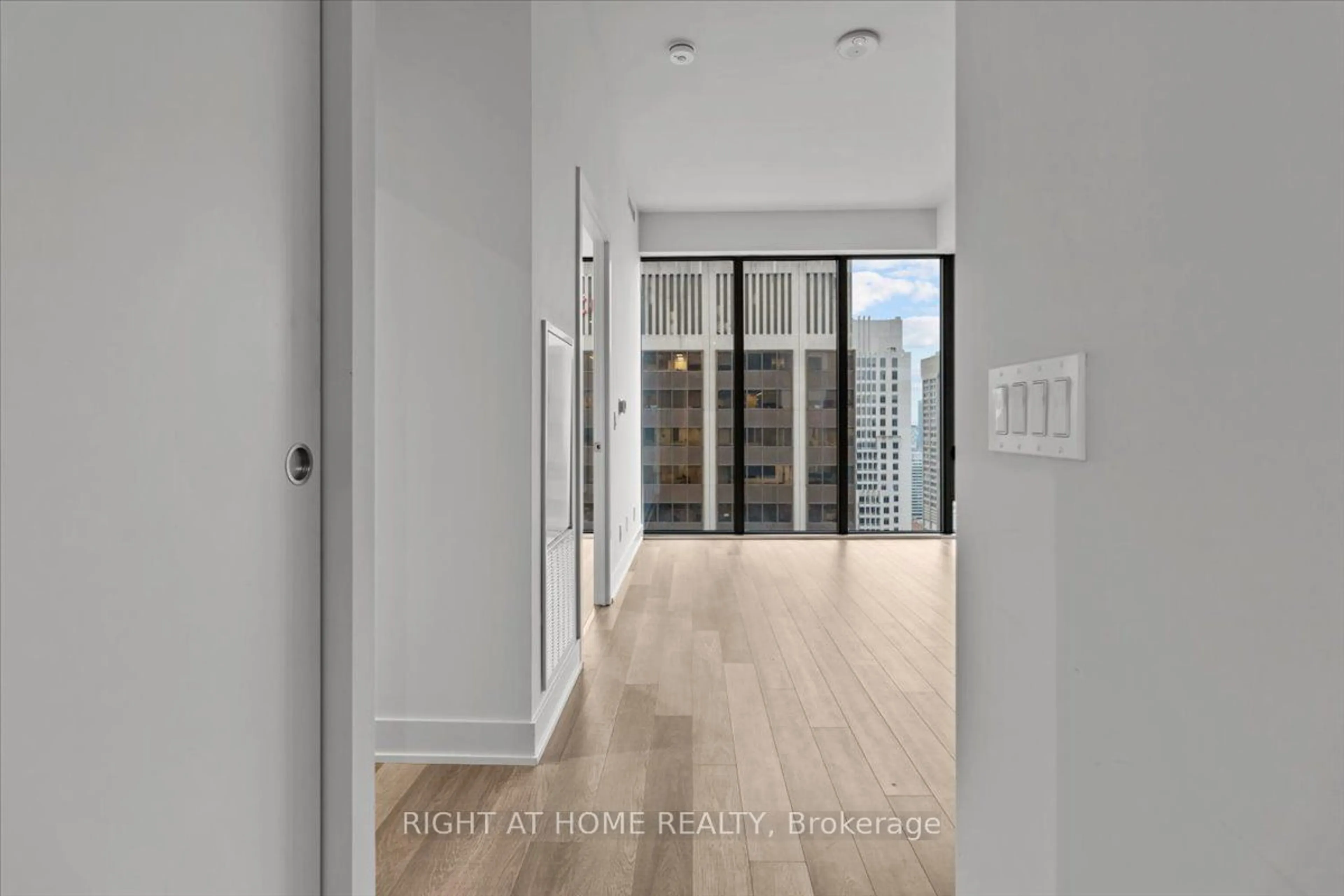 Indoor foyer, wood floors for 8 Cumberland St #4205, Toronto Ontario M4W 0B6