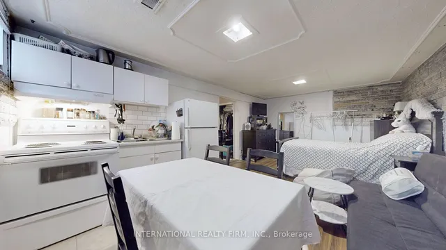 Additional property image - 188 Pleasant Ave