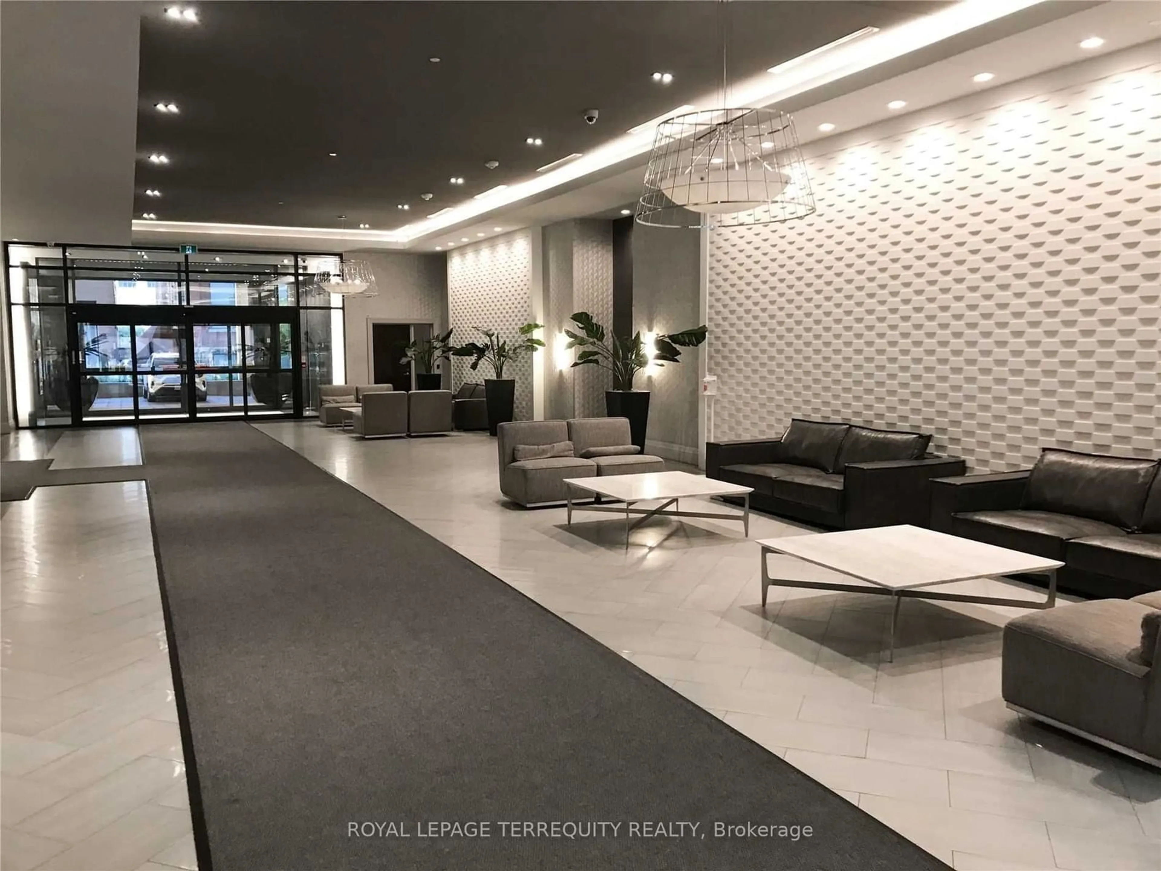 Indoor lobby, cement floor for 460 Adelaide St #801, Toronto Ontario M5A 0E7