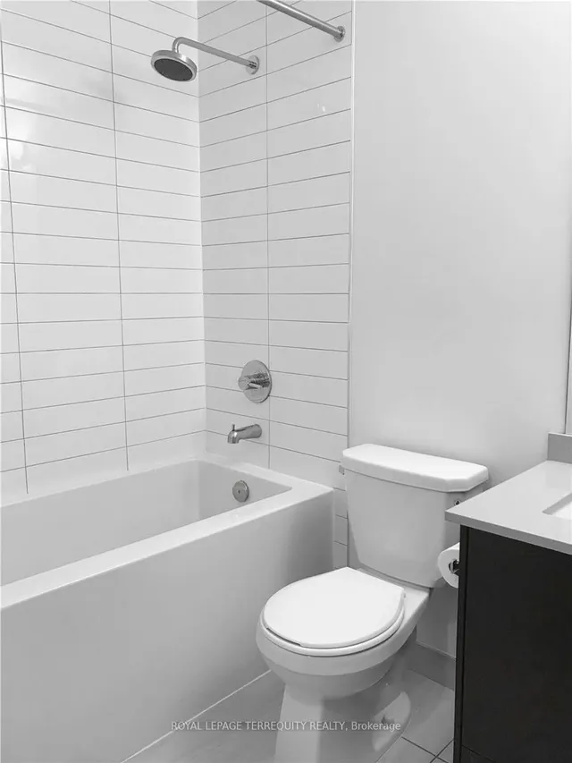 Additional property image - 460 Adelaide St Unit 801