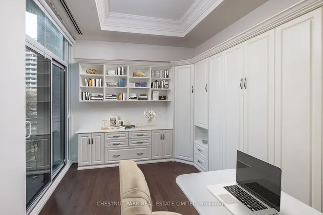 Additional property image - 112 St Clair Ave Unit 403