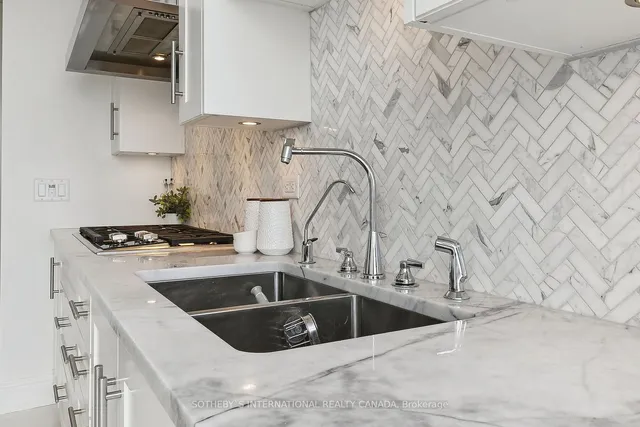 Additional property image - 183 Wellington St Unit 3802