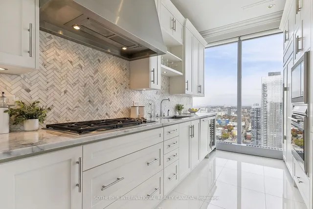 Additional property image - 183 Wellington St Unit 3802