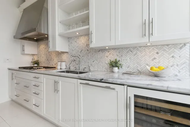 Additional property image - 183 Wellington St Unit 3802
