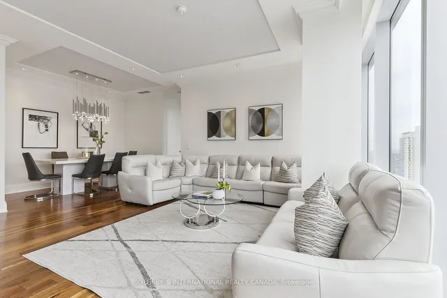 Additional property image - 183 Wellington St Unit 3802