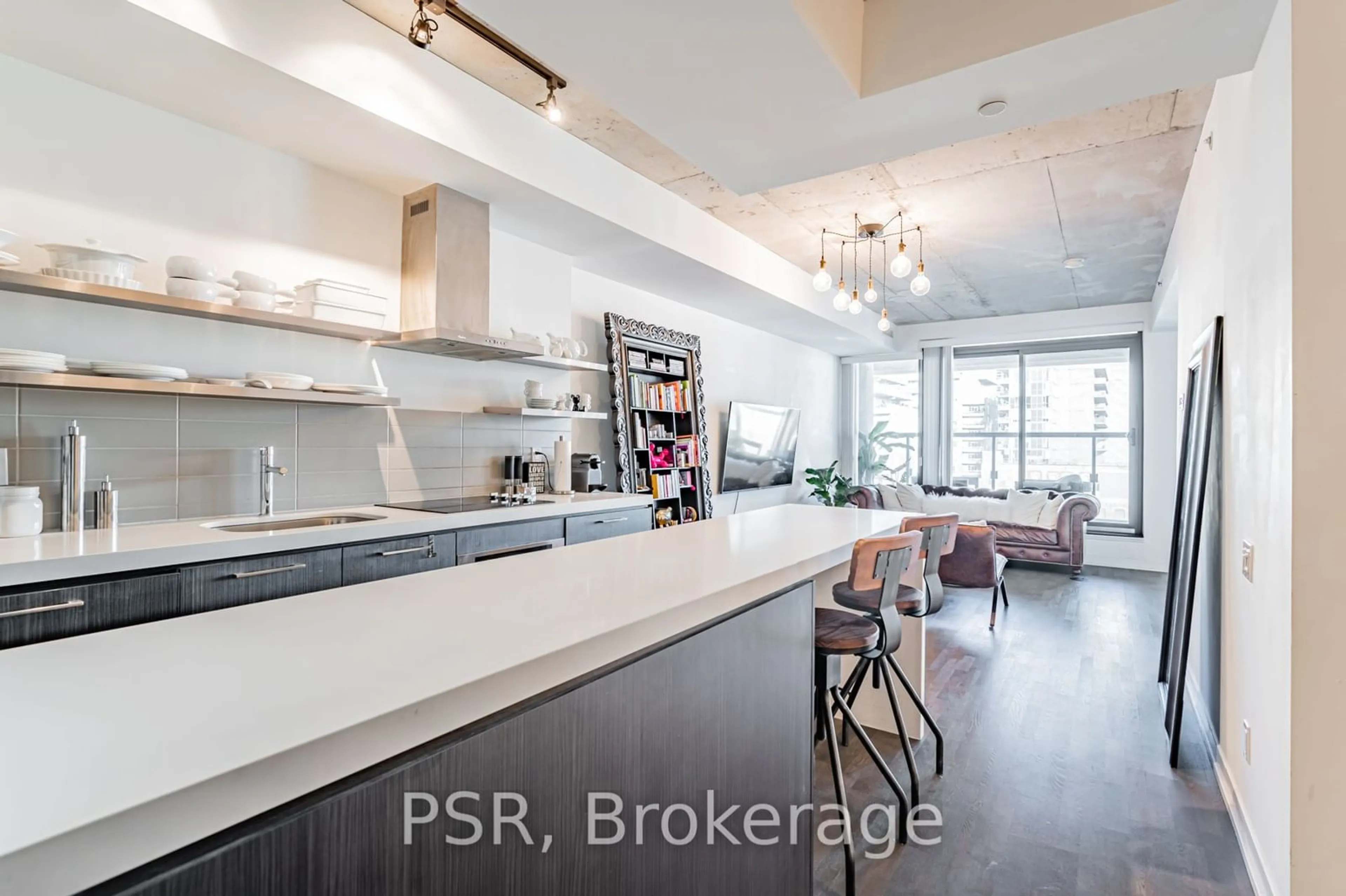 Open concept kitchen for 560 King St #610, Toronto Ontario M5V 0L5