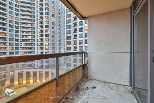 Additional property image - 5 Northtown Way Unit 706
