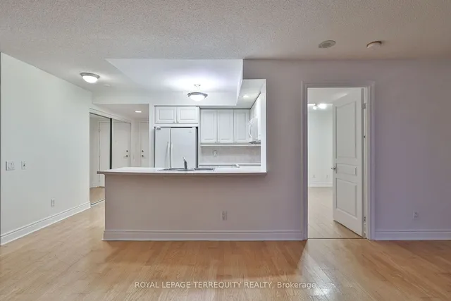 Additional property image - 5 Northtown Way Unit 706
