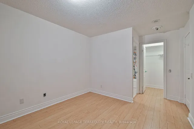 Additional property image - 5 Northtown Way Unit 706
