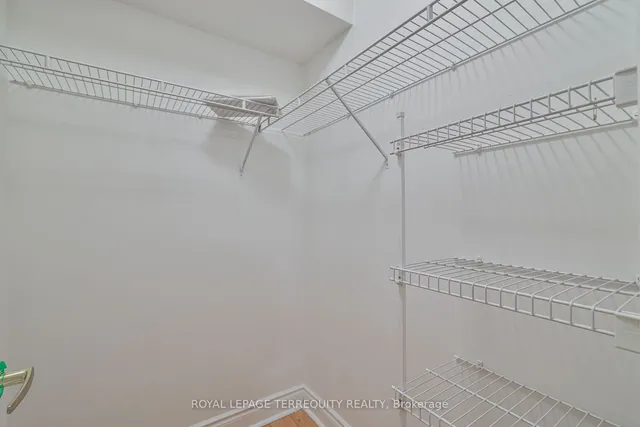 Additional property image - 5 Northtown Way Unit 706