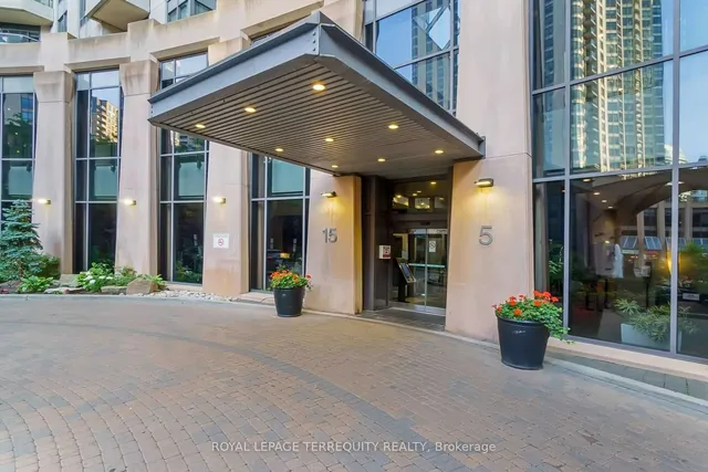 Additional property image - 5 Northtown Way Unit 706