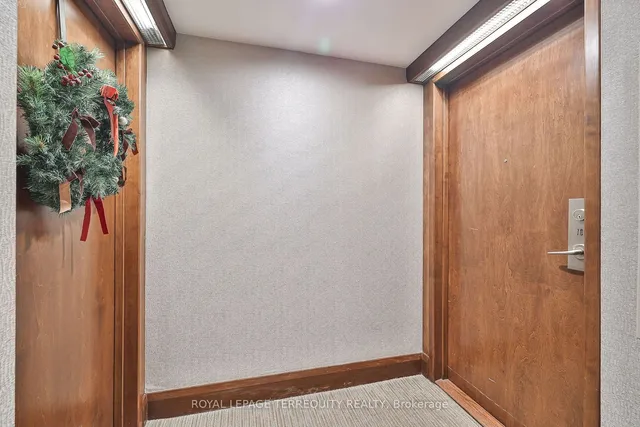 Additional property image - 5 Northtown Way Unit 706