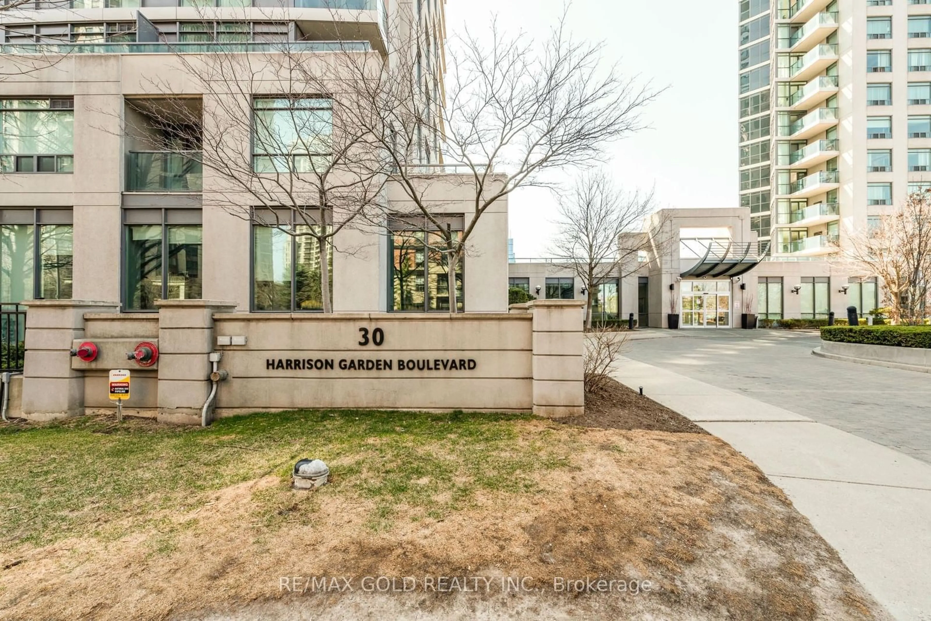 A pic from exterior of the house or condo, the front or back of building for 30 Harrison Garden Blvd #2310, Toronto Ontario M2N 7A9