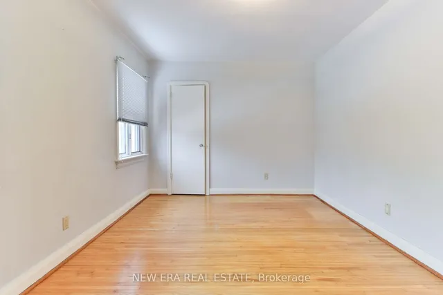 Additional property image - 27 Dell Park Ave
