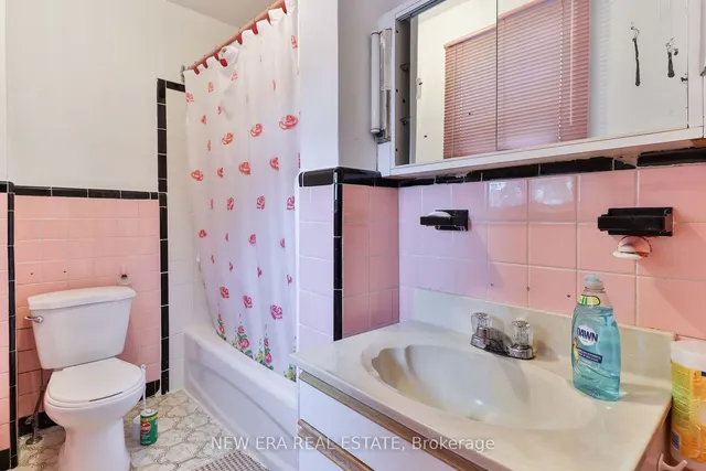 Additional property image - 27 Dell Park Ave