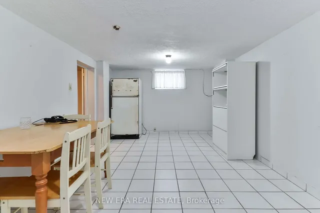 Additional property image - 27 Dell Park Ave