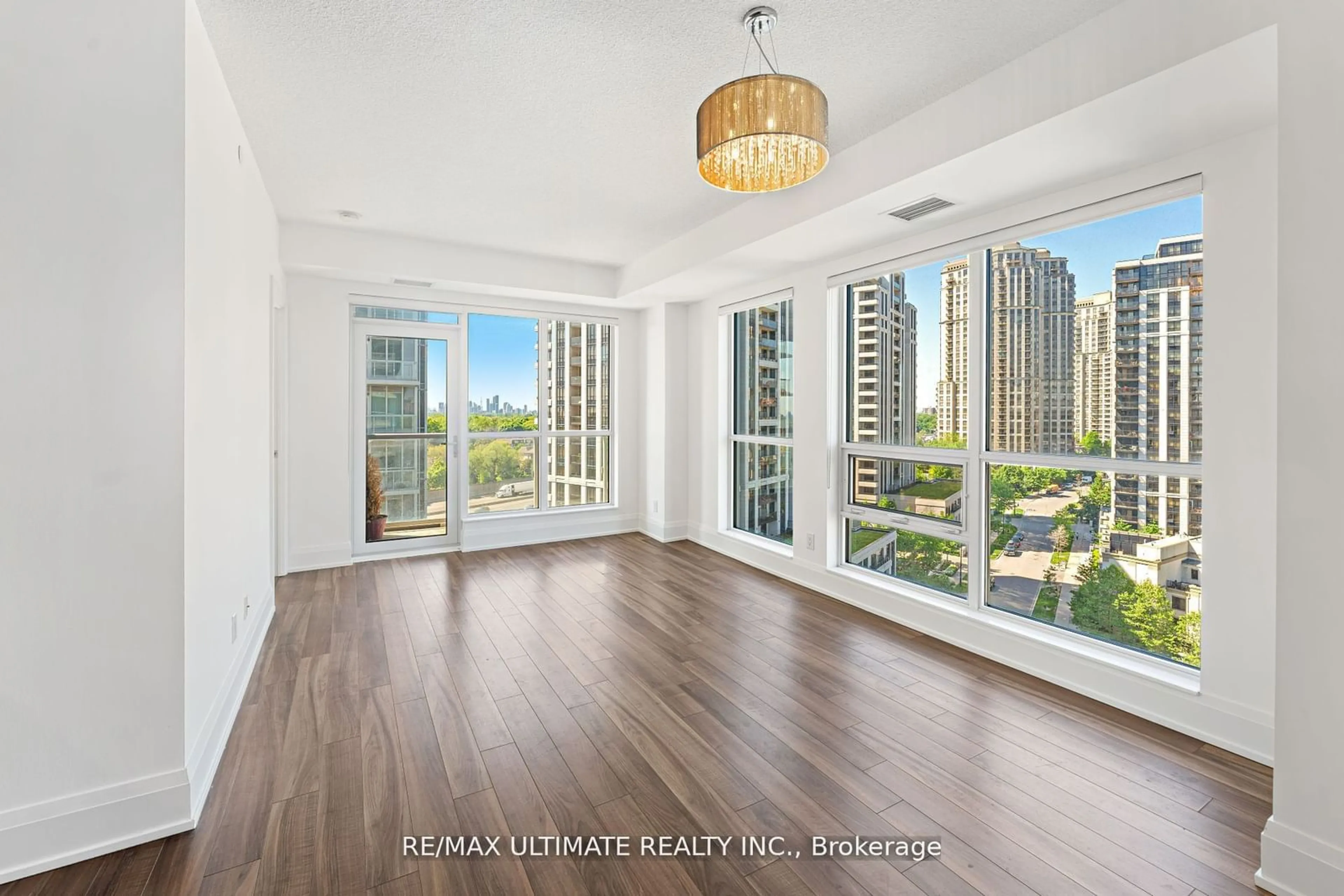 A pic of a room, wood floors for 120 HARRISON GARDENS Blvd #1133, Toronto Ontario M2N 0H1