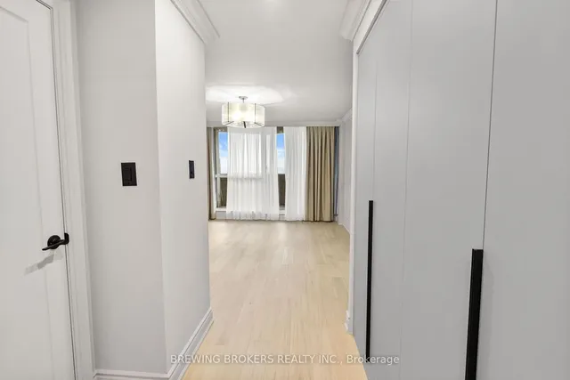 Additional property image - 85 Skymark Dr Unit 1805