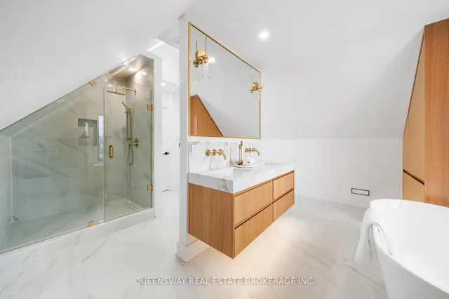 Additional property image - 442 Brock Ave