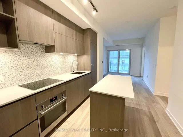 Additional property image - 1 Yorkville Ave Unit 2107