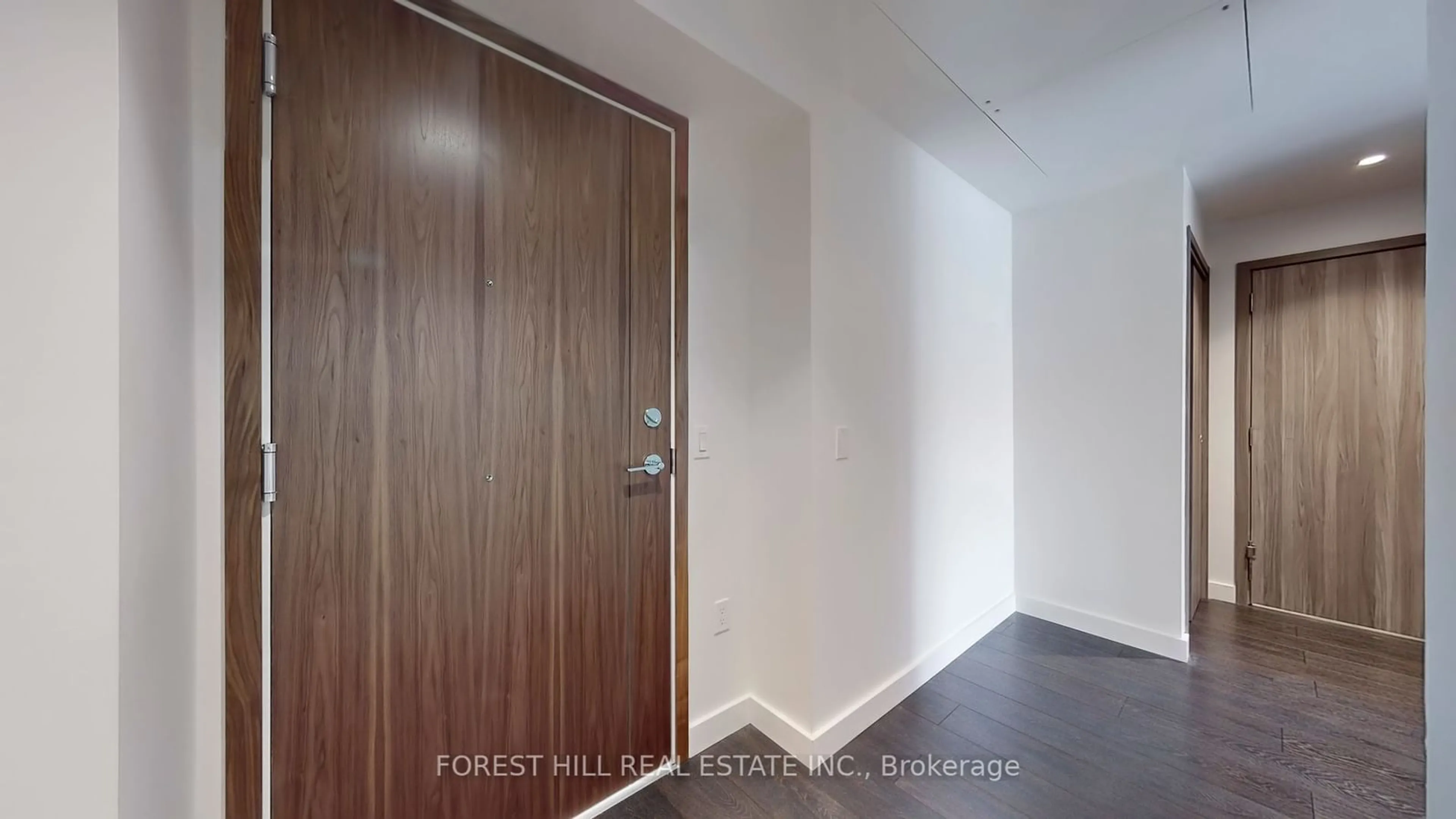 Indoor foyer, not visible floor for 95 Mcmahon Dr #3901, Toronto Ontario M2K 0H2