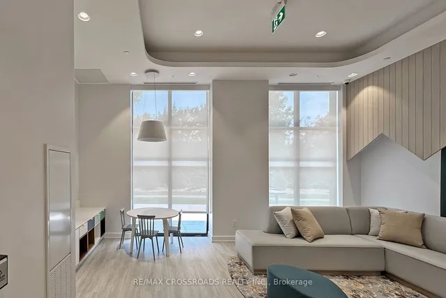 Additional property image - 188 Fairview Mall Dr Unit 2006
